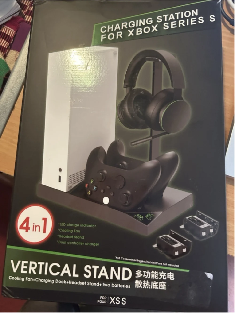Xbox Series S 4 in 1 Charging Station LED charge indicator, Cooling fan